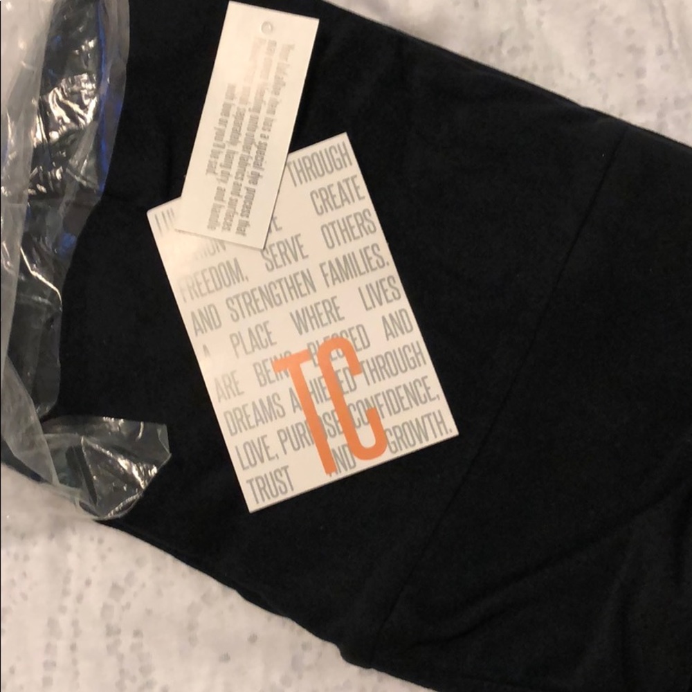 LulaRoe black TC leggings NWT
